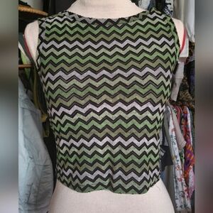 sS/M 90s vintage Green and Black Zigzag Top